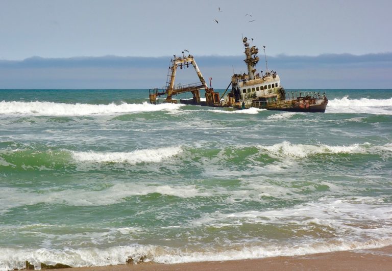 Shipwrecks on the Skeleton Coast